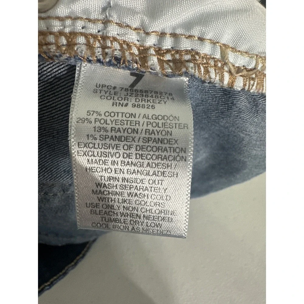 Jordache Girls Dark Wash Cuffed Denim Shorts Size 7 Double Button JZ23648C14